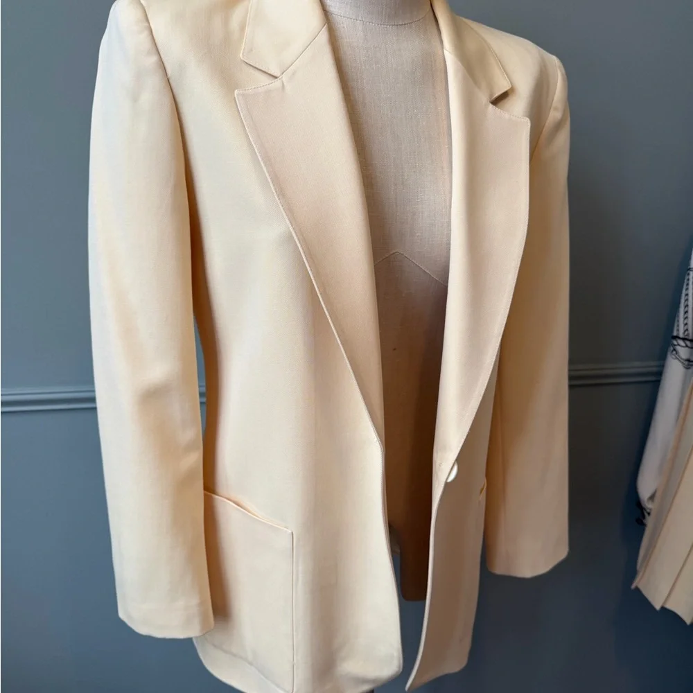 Vintage Christian Dior Cream Women's Blazer & Skirt Set Sz 8 - Picture 2 of 14